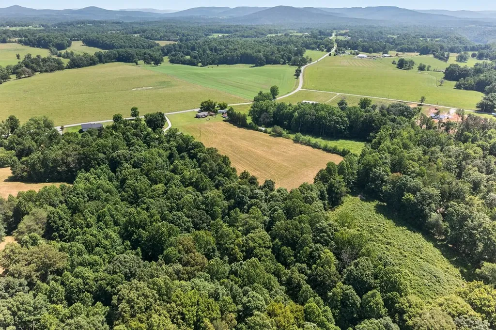 8 Ac Eastport Dock Road Monroe TN 38573