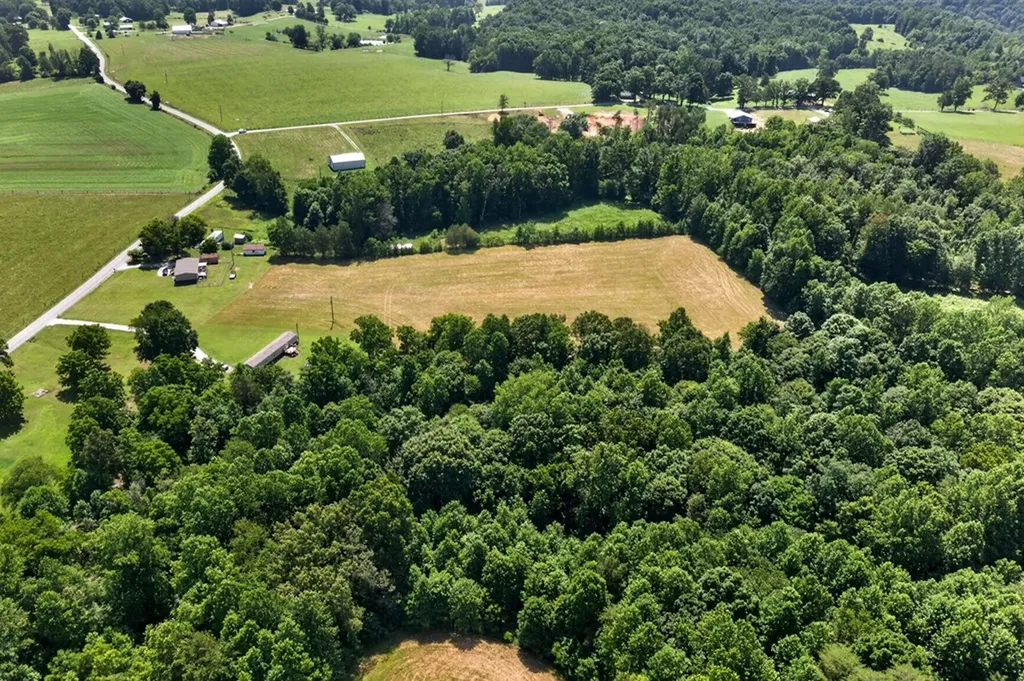 8 Ac Eastport Dock Road Monroe TN 38573