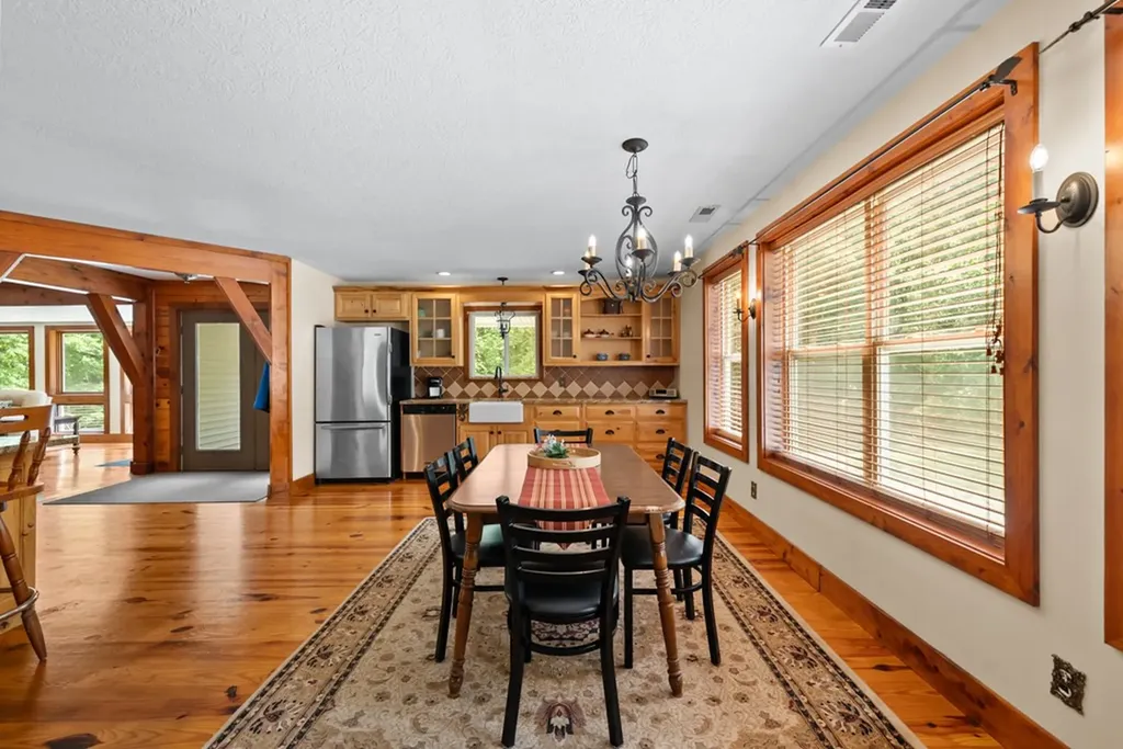 303 303 Cumberland Cove Road Monterey TN 38574