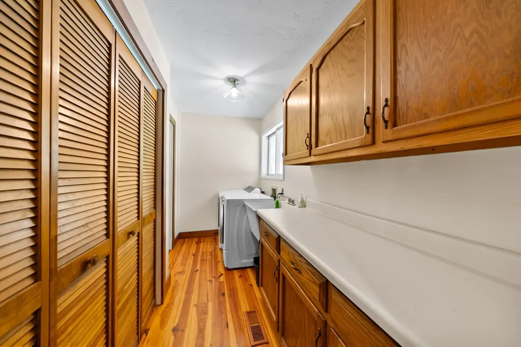 303 303 Cumberland Cove Road Monterey TN 38574