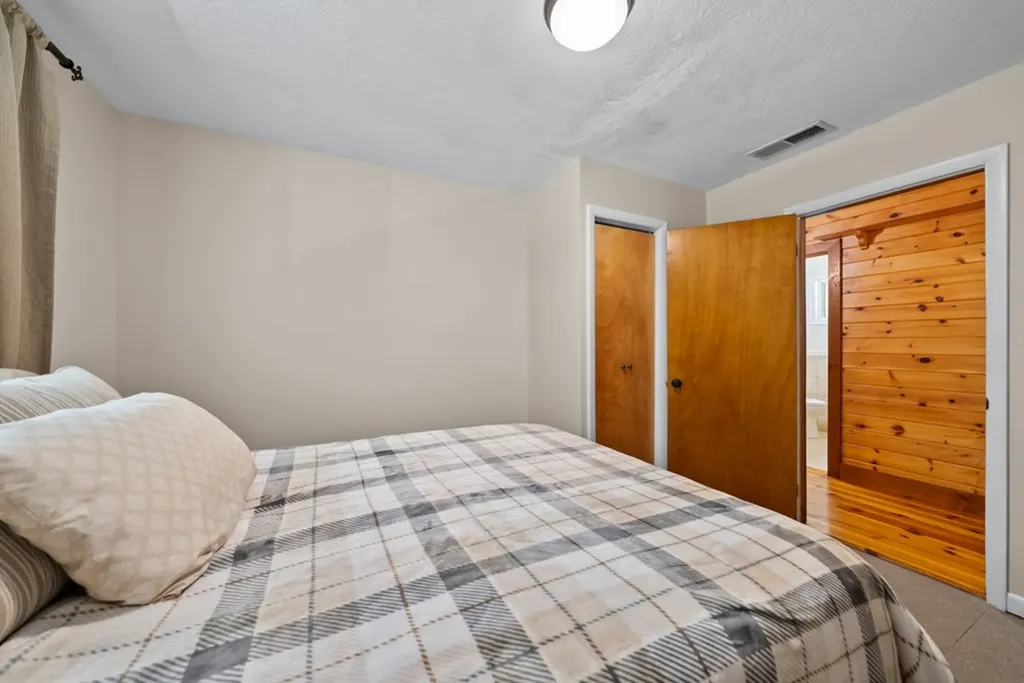 303 303 Cumberland Cove Road Monterey TN 38574