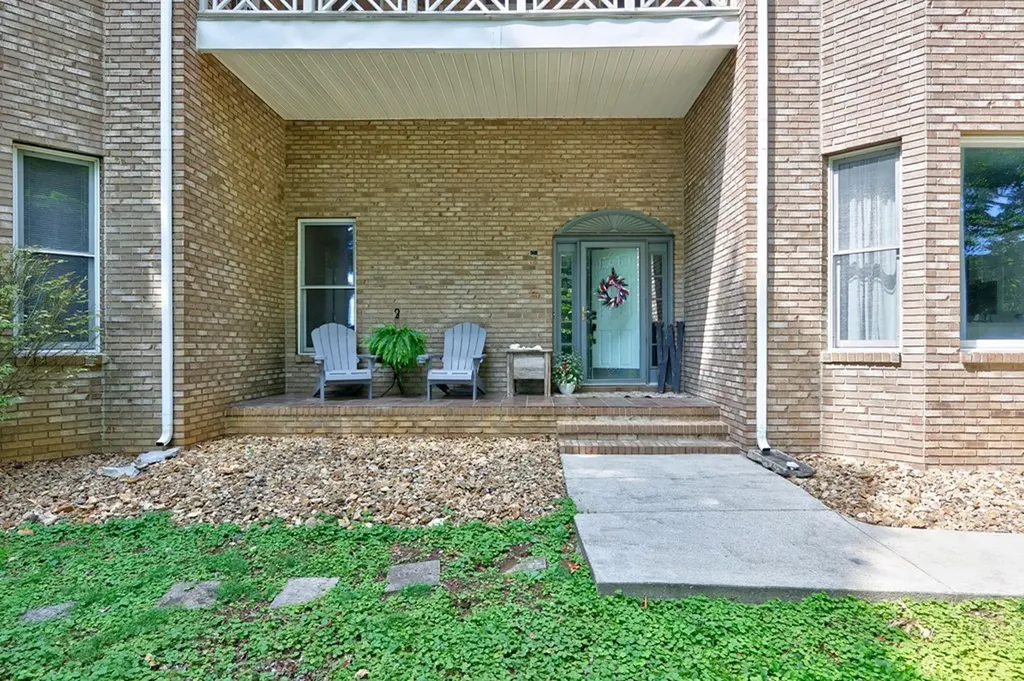 1650 N Plantation Drive Cookeville TN 38506