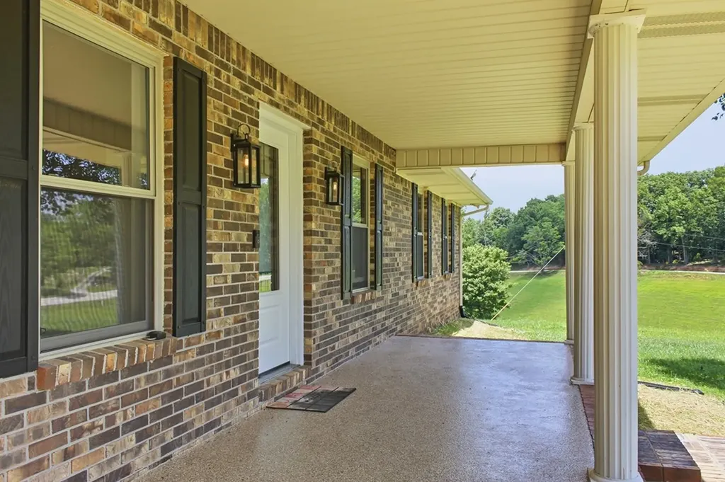 3500 Shepardsville Highway Bloomington Springs TN 38545