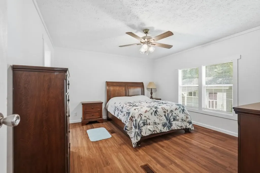 1169 Terry Lane Jamestown TN 38556