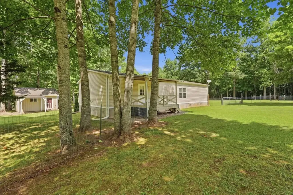 1169 Terry Lane Jamestown TN 38556