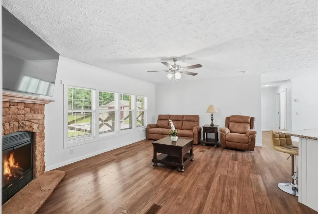 1169 Terry Lane Jamestown TN 38556