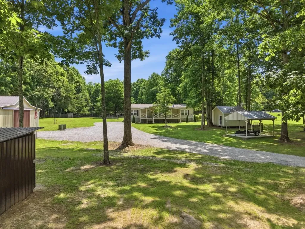 1169 Terry Lane Jamestown TN 38556