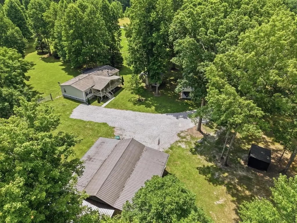 1169 Terry Lane Jamestown TN 38556