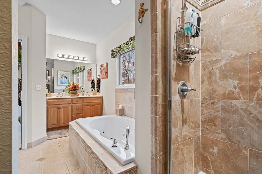 511 Mallard Pointe Drive Byrdstown TN 38549