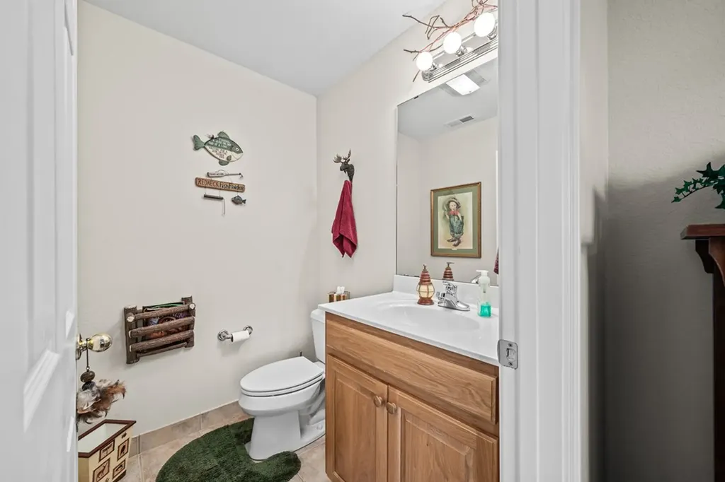511 Mallard Pointe Drive Byrdstown TN 38549