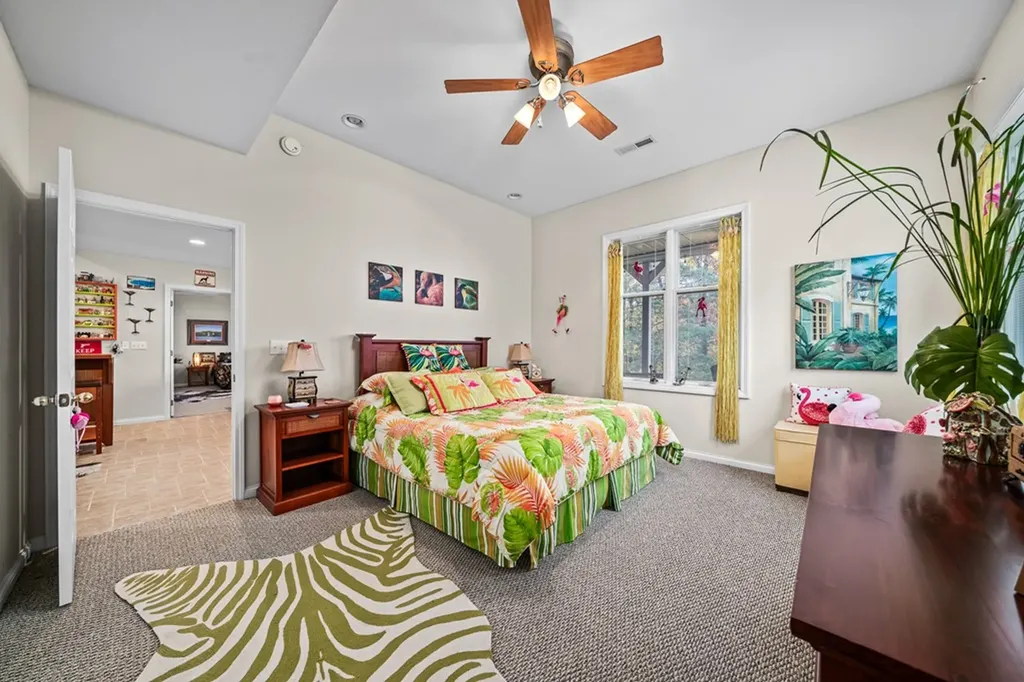 511 Mallard Pointe Drive Byrdstown TN 38549