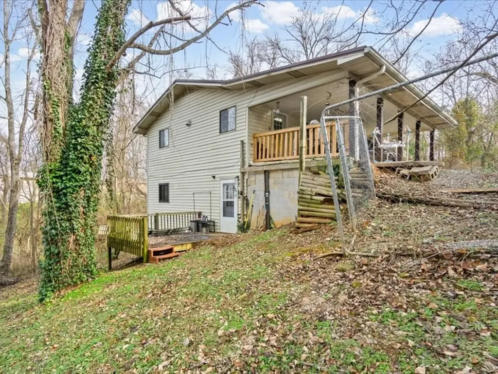 939 Watauga Road Cookeville TN 38506