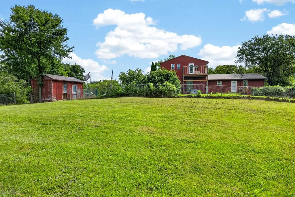 11393 Cookeville Boat Dock Road Baxter TN 38544