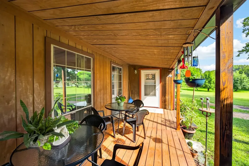 11393 Cookeville Boat Dock Road Baxter TN 38544