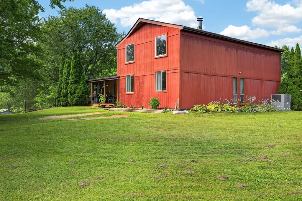 11393 Cookeville Boat Dock Road Baxter TN 38544