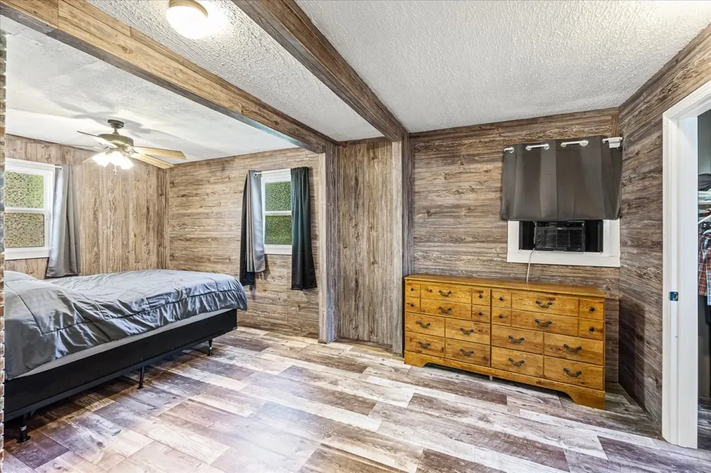 111 Guffey Lane Jamestown TN 38556