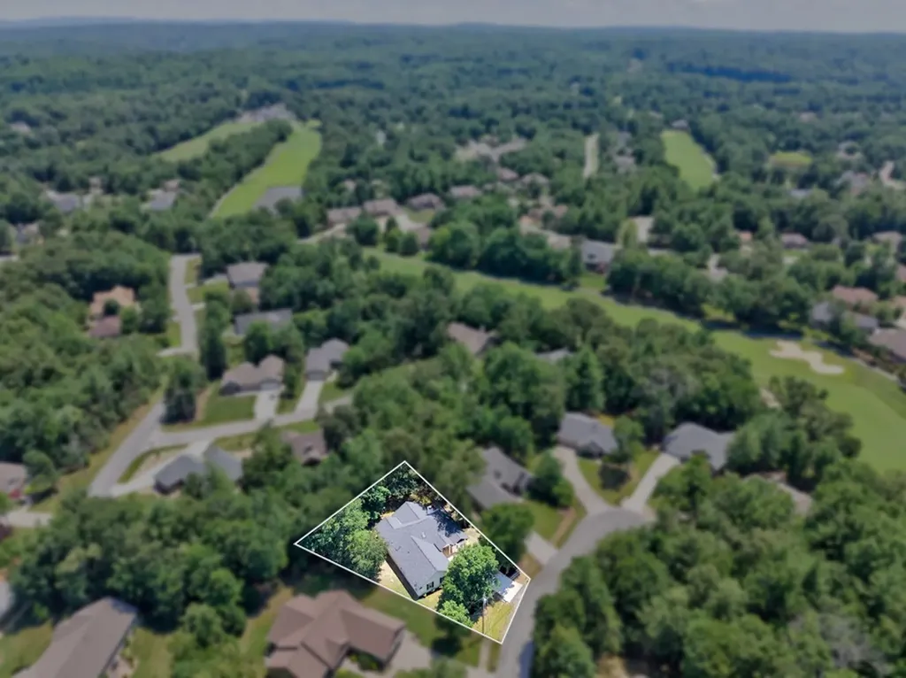 35 Leaf Circle Crossville TN 38558