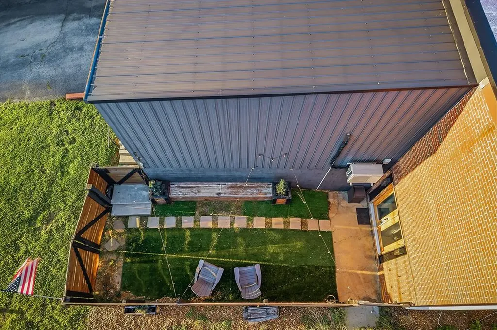 25 W Rhea Street Sparta TN 38583
