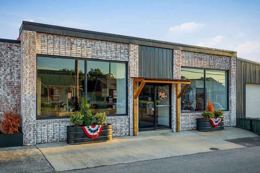 25 W Rhea Street Sparta TN 38583