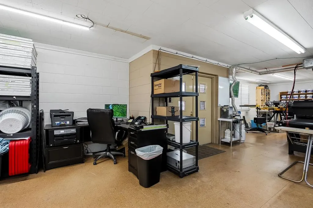 25 W Rhea Street Sparta TN 38583