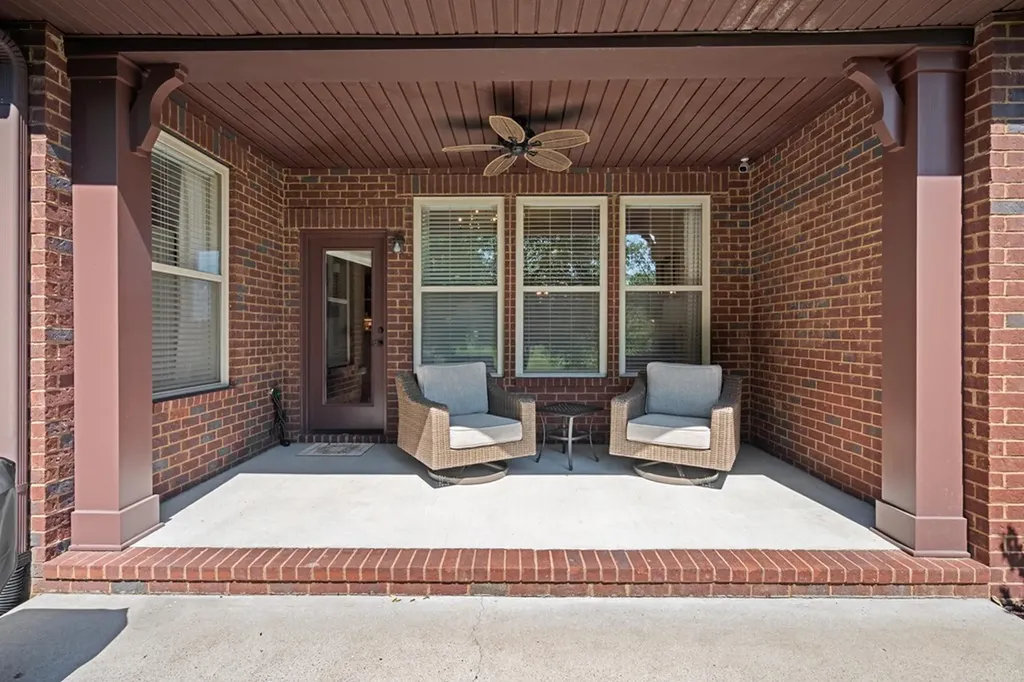 131 Village Circle Lebanon TN 37087