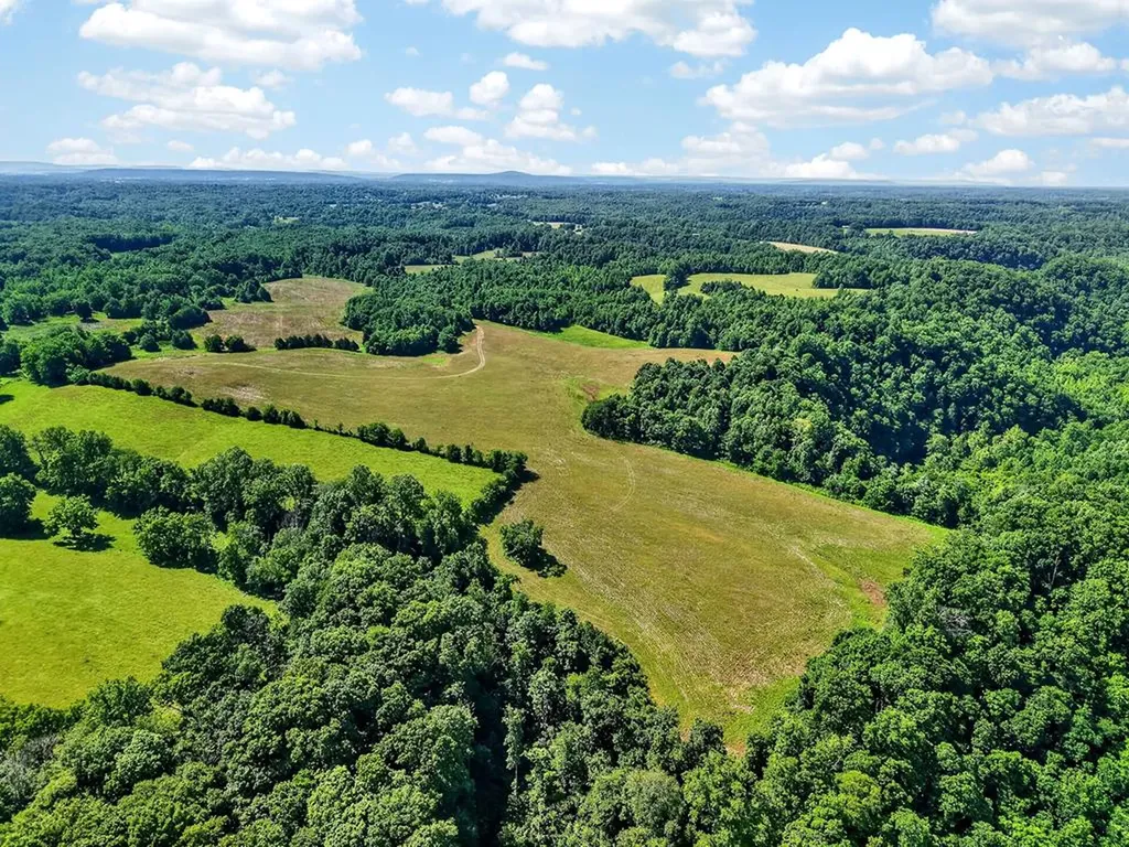 193 Ac Massa Road Baxter TN 38544