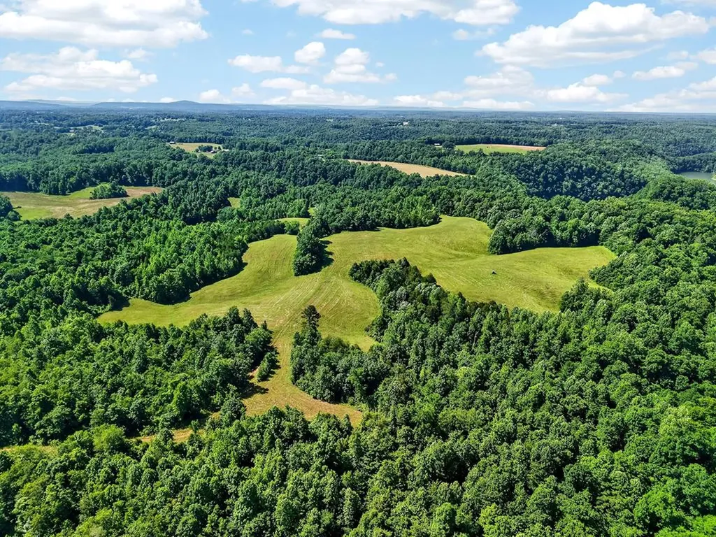 193 Ac Massa Road Baxter TN 38544