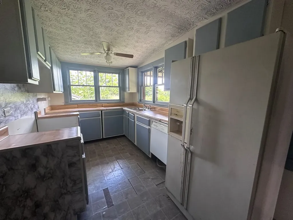 1671 Taylor Place Road Jamestown TN 38556