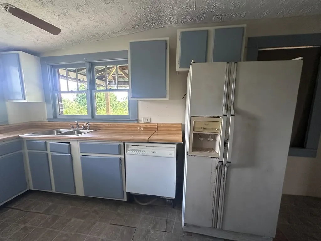 1671 Taylor Place Road Jamestown TN 38556