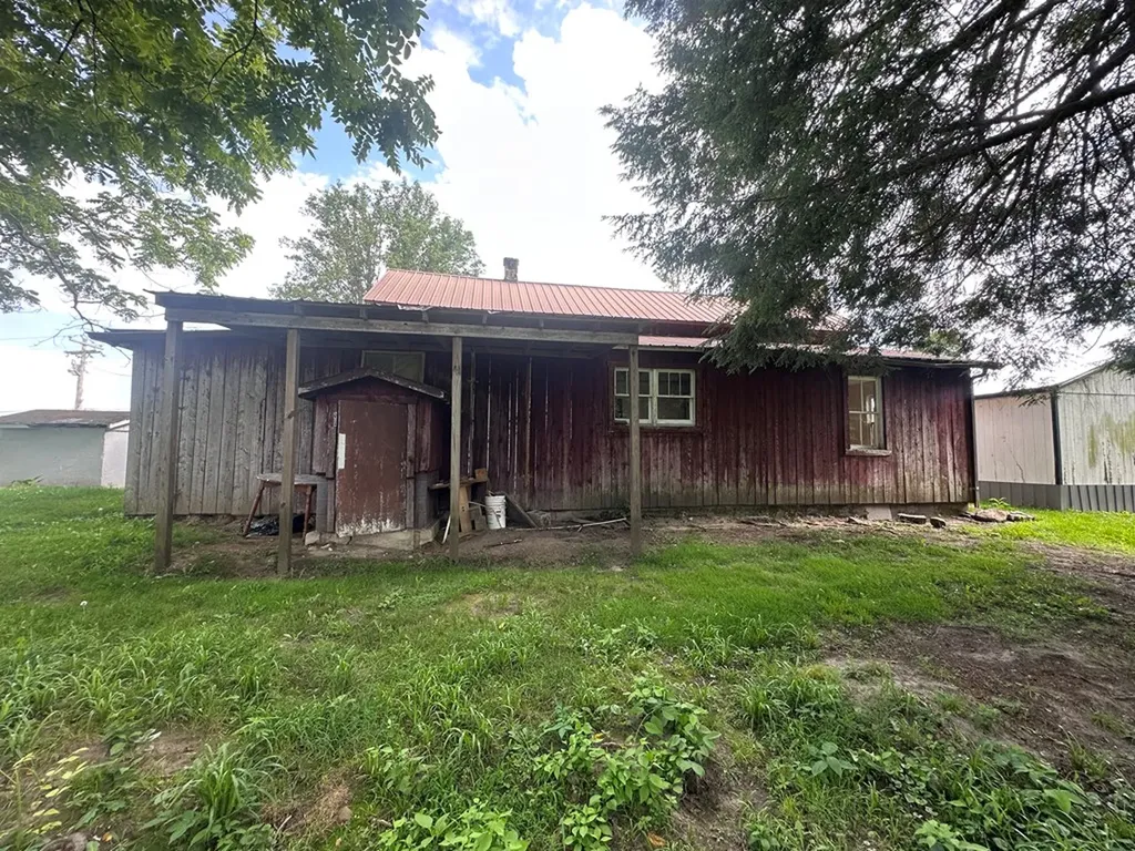 1671 Taylor Place Road Jamestown TN 38556