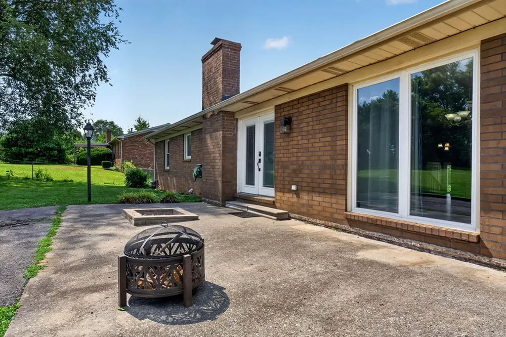 117 Gillen Drive Sparta TN 38583