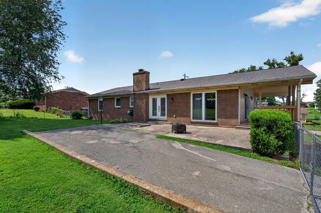 117 Gillen Drive Sparta TN 38583