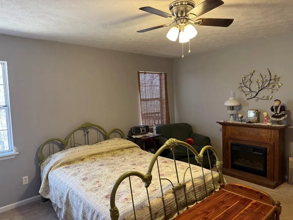 762 Spring Valley Road Cookeville TN 38501-3755