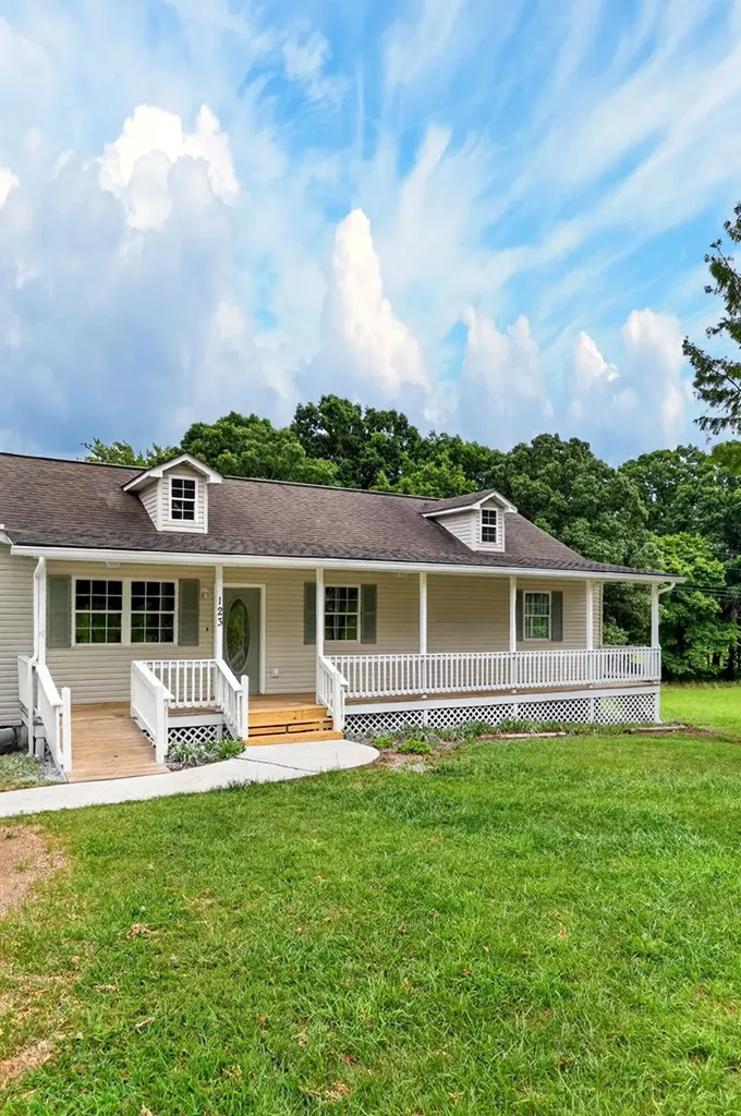 123 Fields Garrett Road Crossville TN 38572