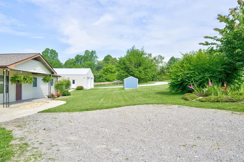 129 Melton Lane Monterey TN 38574