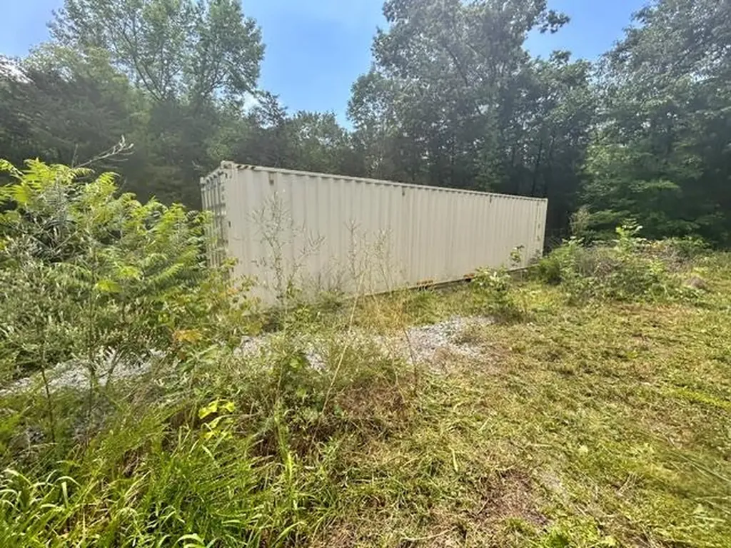 2415 Austin Bottom Road Baxter TN 38544