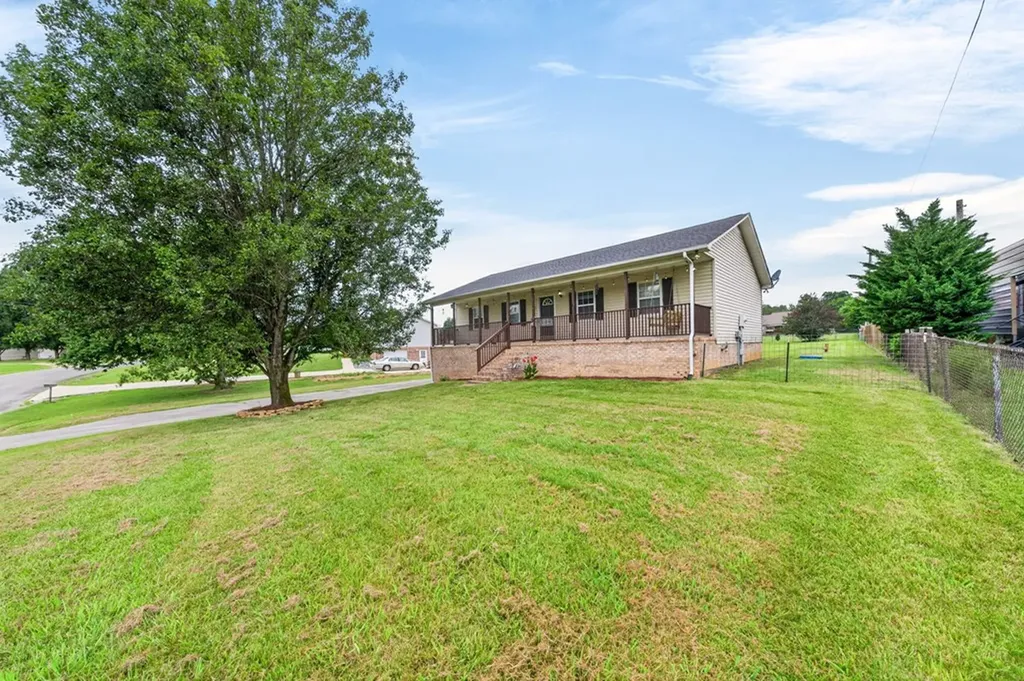 4515 Maple Shade Circle Cookeville TN 38501