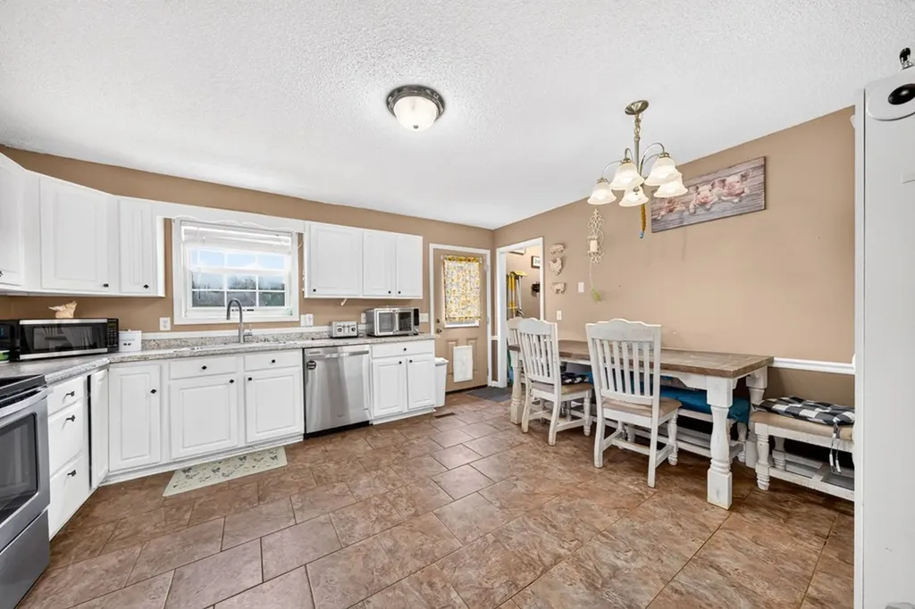 4515 Maple Shade Circle Cookeville TN 38501