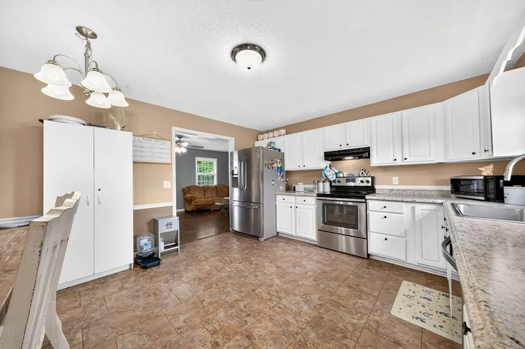 4515 Maple Shade Circle Cookeville TN 38501
