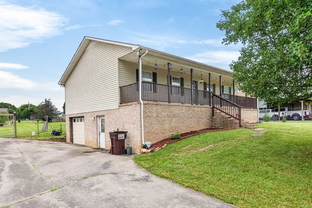 4515 Maple Shade Circle Cookeville TN 38501