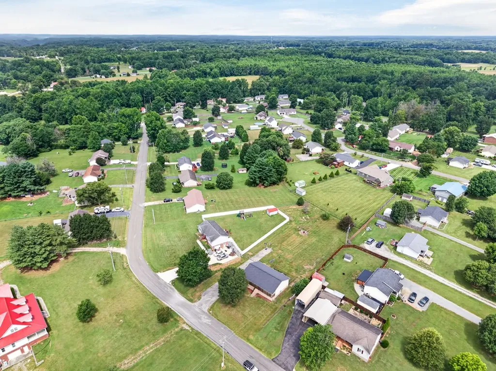 4515 Maple Shade Circle Cookeville TN 38501