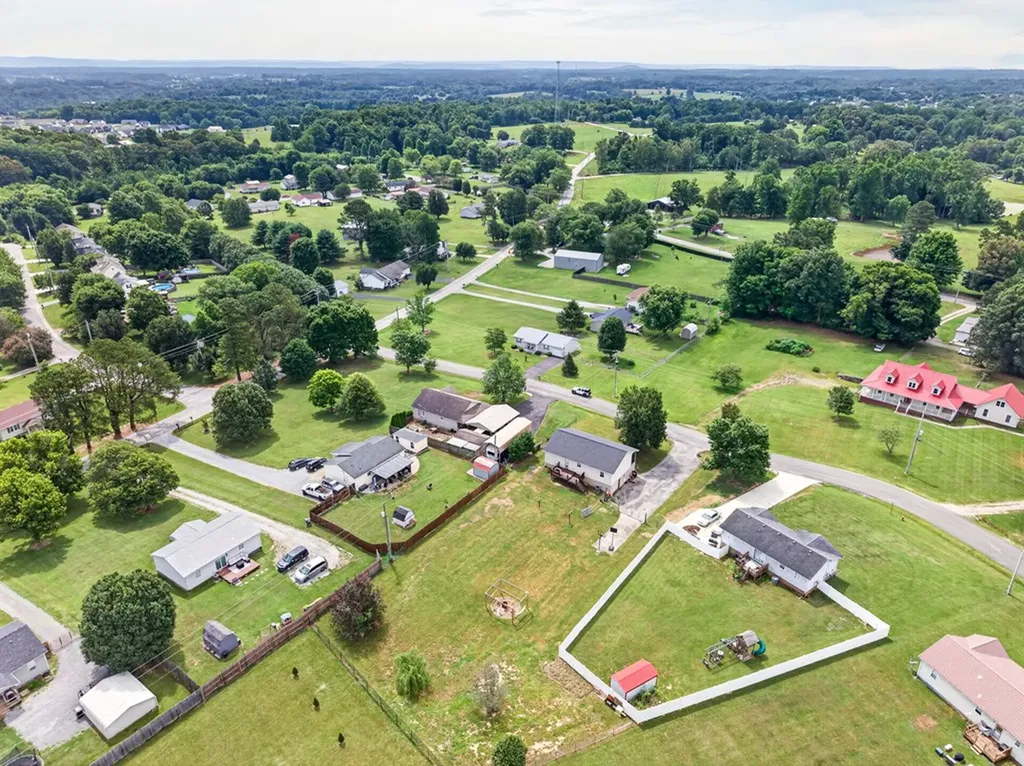 4515 Maple Shade Circle Cookeville TN 38501