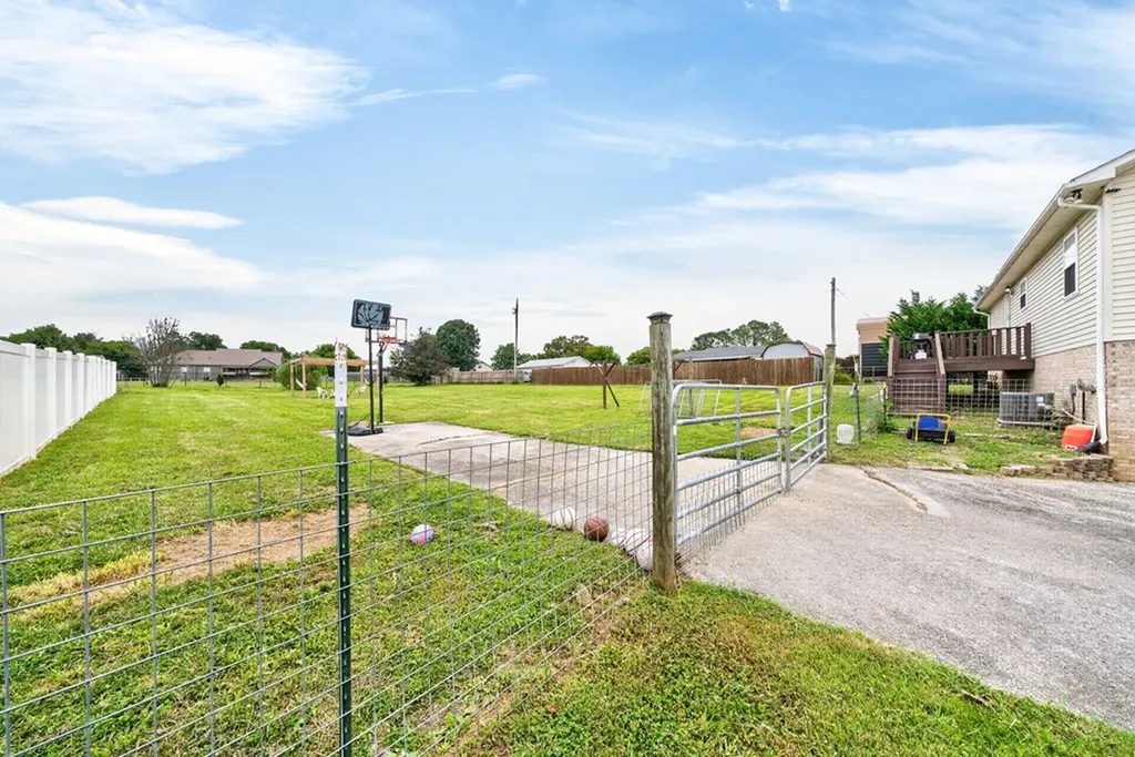 4515 Maple Shade Circle Cookeville TN 38501