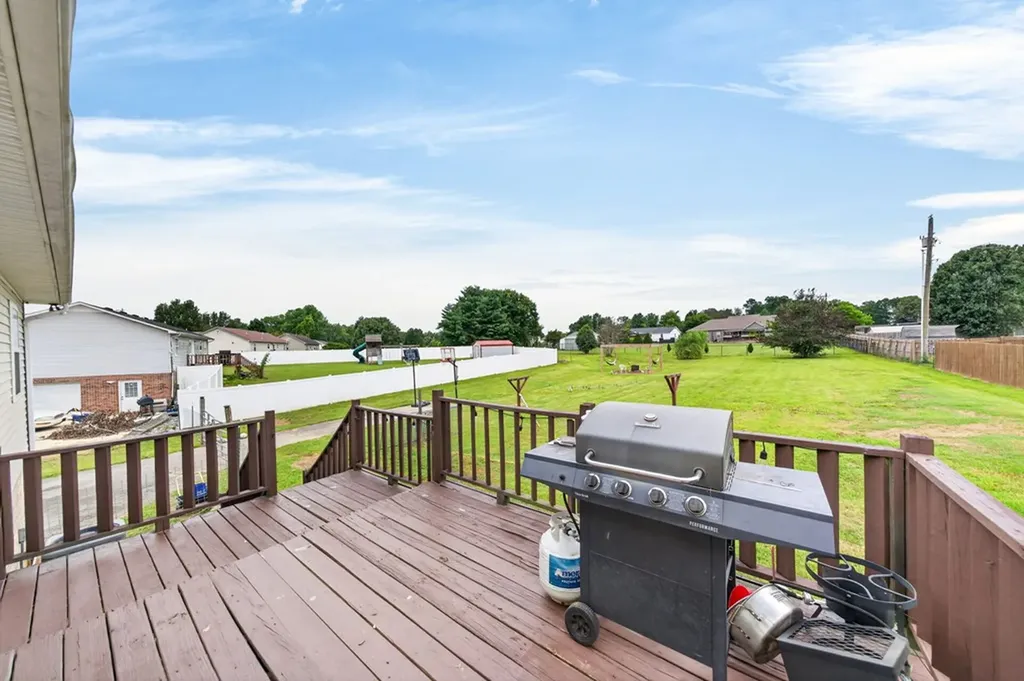 4515 Maple Shade Circle Cookeville TN 38501