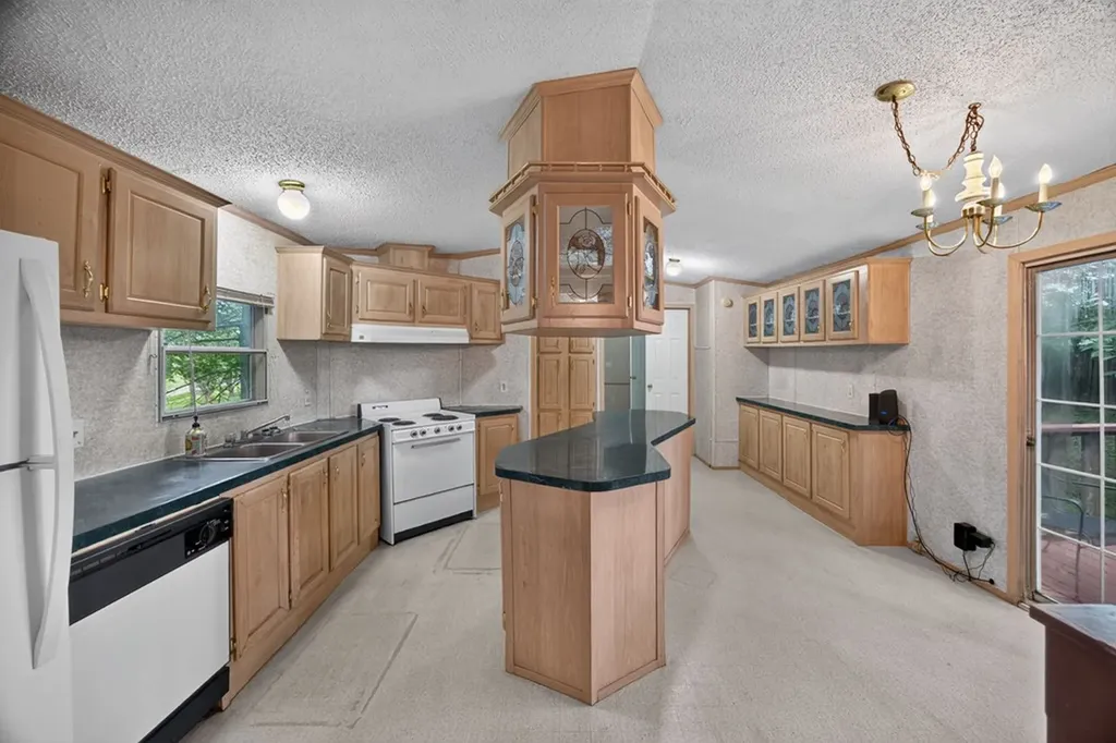2942 Downing Street Cookeville TN 38506