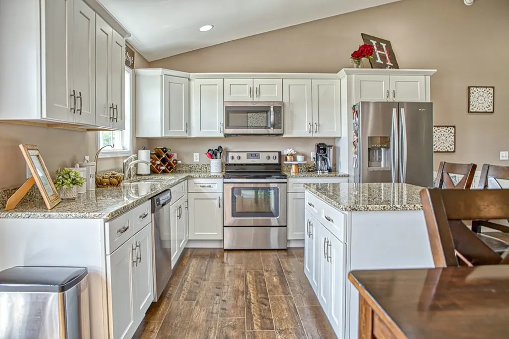 320 Valley Pointe Drive Baxter TN 38544