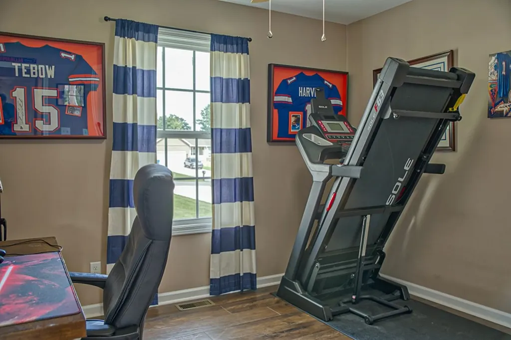320 Valley Pointe Drive Baxter TN 38544