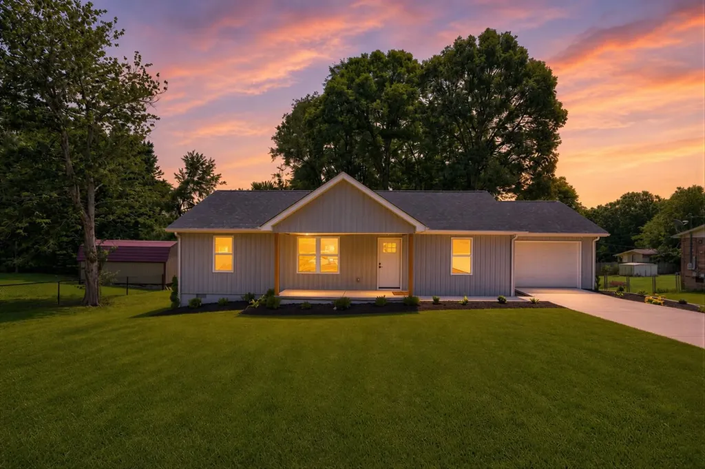 430 Rhododendron Circle Crossville TN 38555