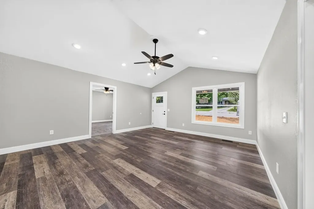 430 Rhododendron Circle Crossville TN 38555
