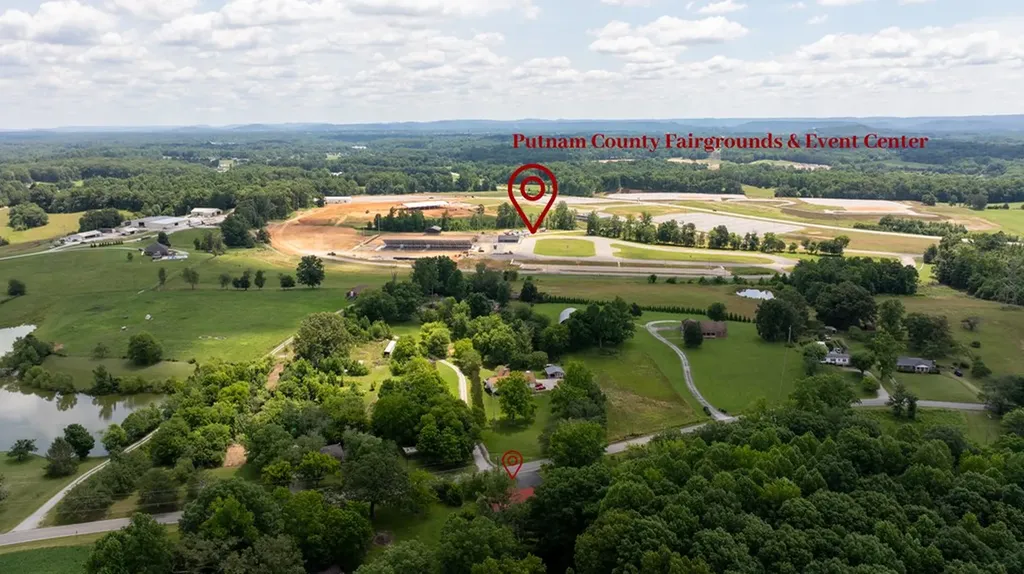 1755 Hawkins Crawford Road Cookeville TN 38501